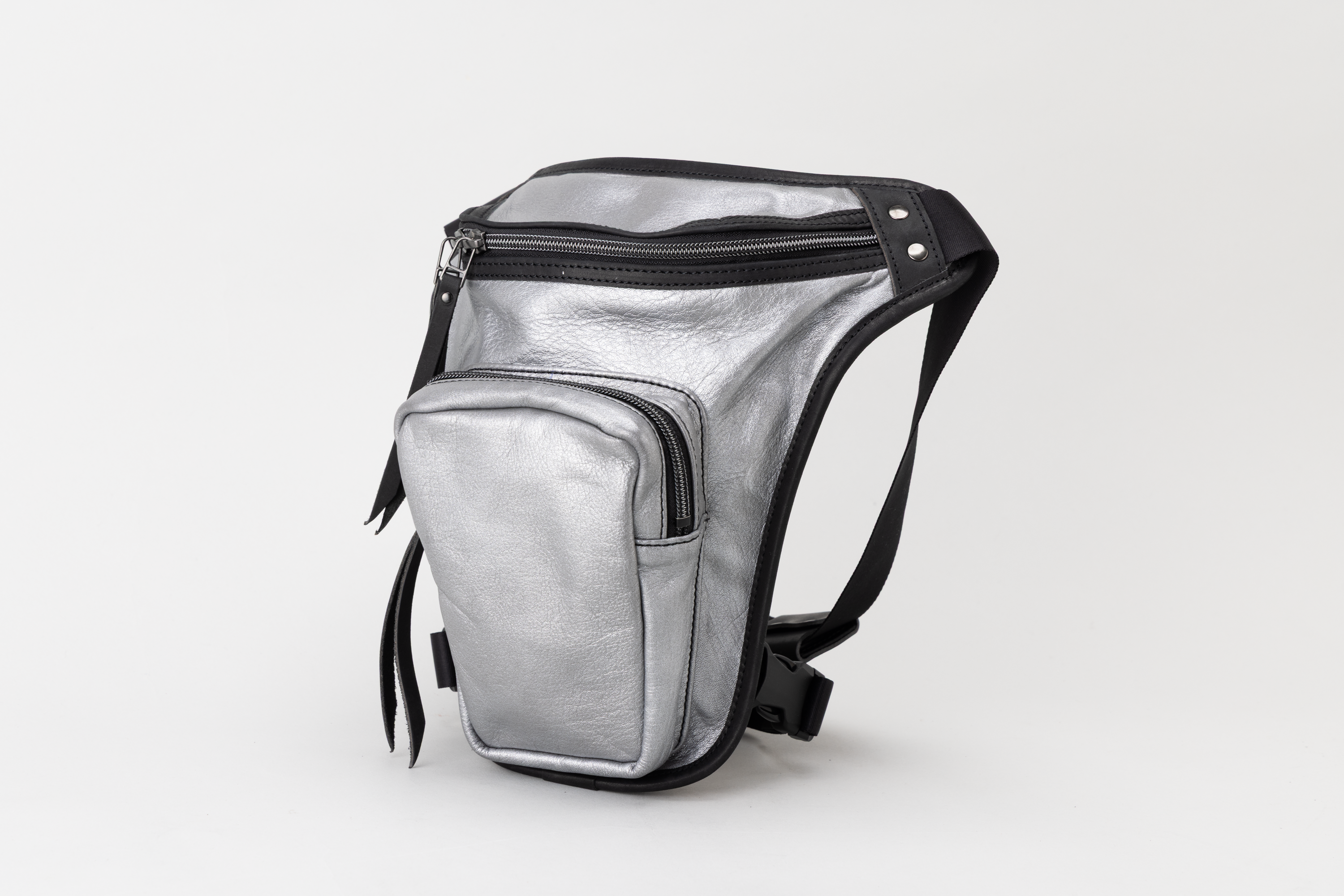 Motorcycle Leg Bag（SMOKE SILVER）