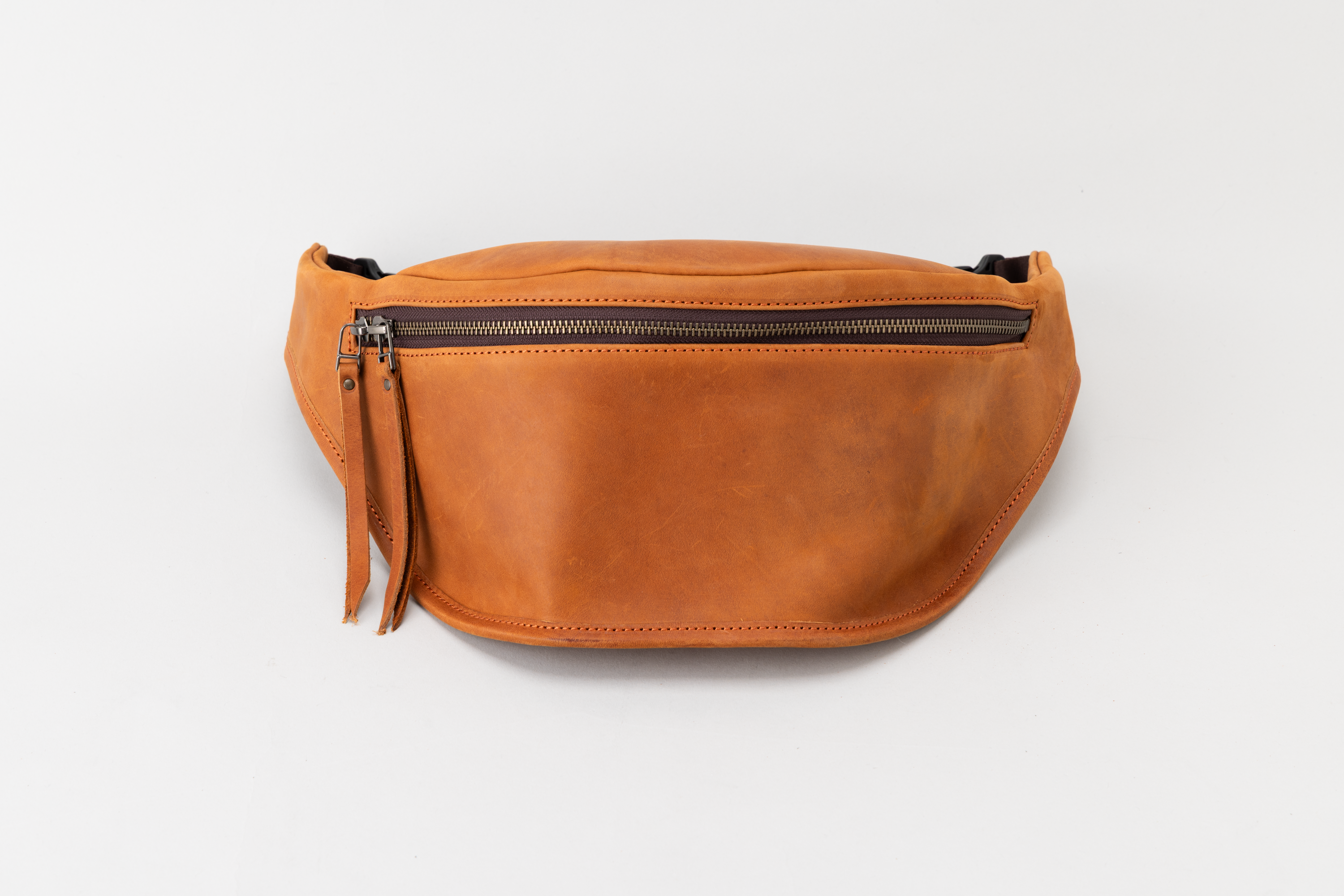 Two-Way Crossbody Bag（BRN）