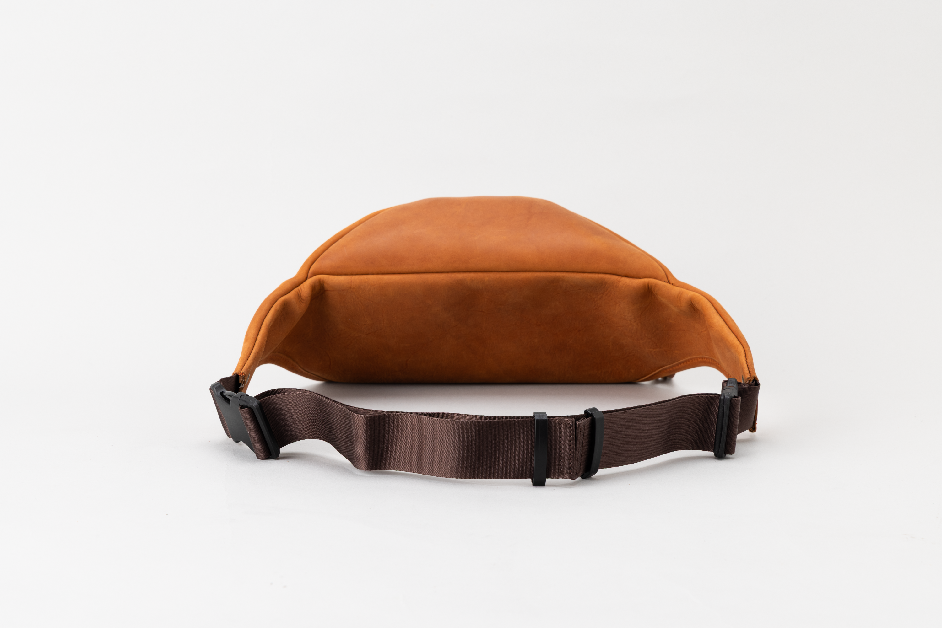 Two-Way Crossbody Bag（BRN）