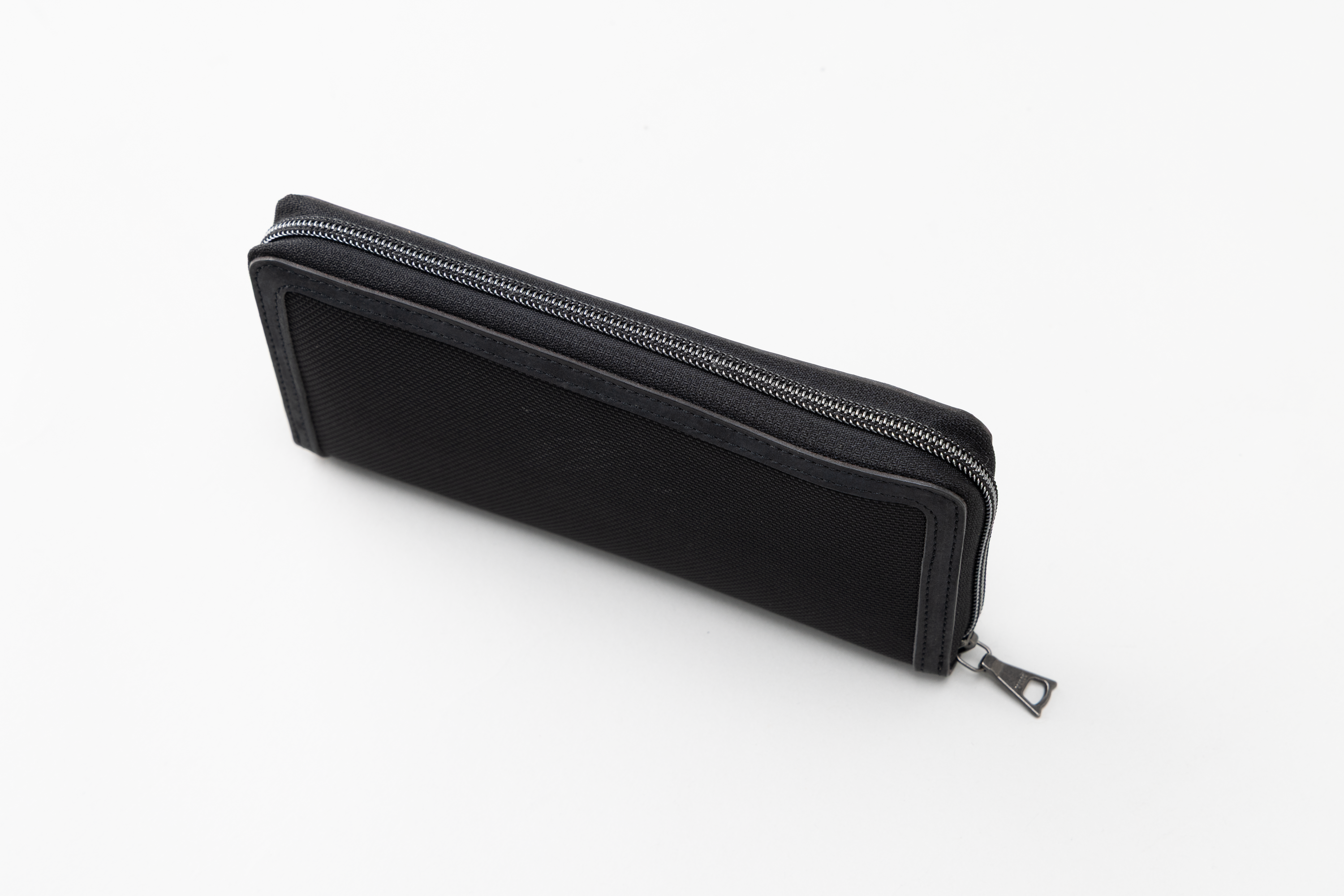 Round-Zip Wallet（Cordura Ballistic）